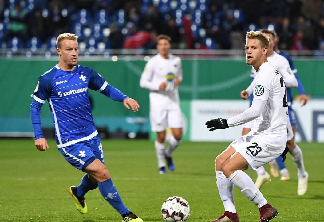 立某种限制 立某种限制