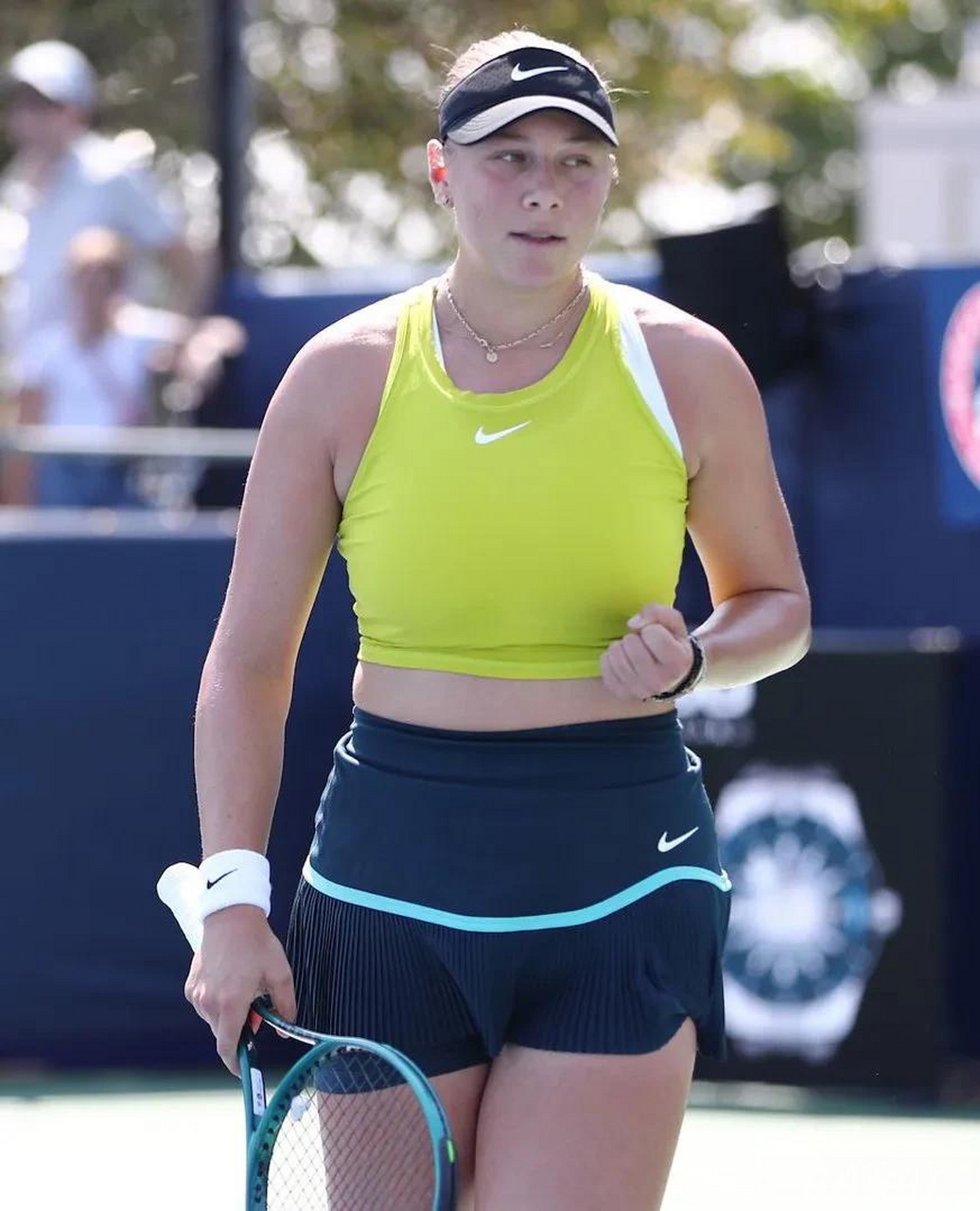 配合犀利而 配合犀利而