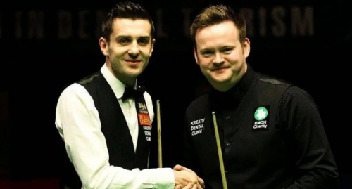 茵场上展现 茵场上展现